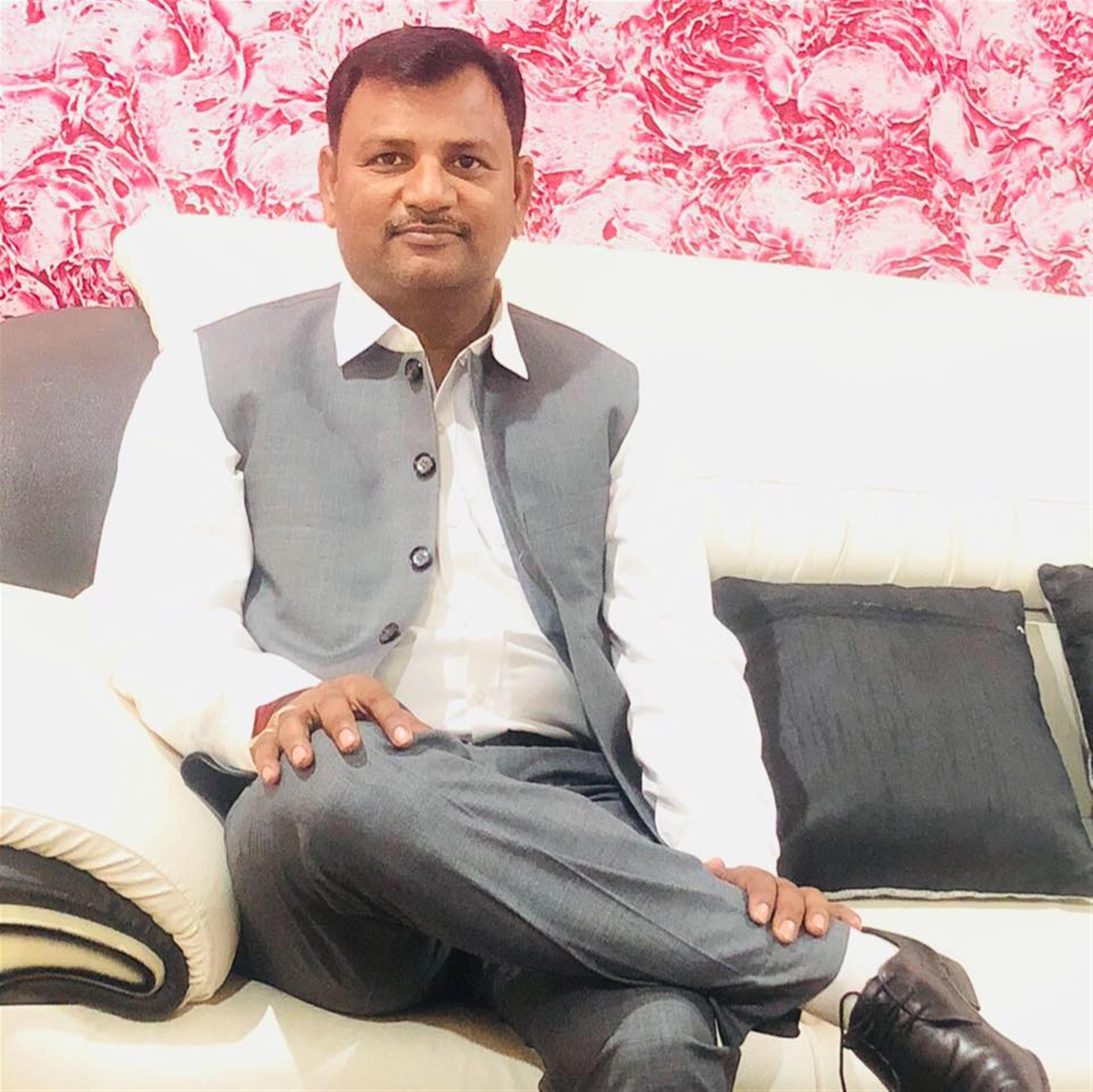 श्री दामोदर अग्रहरि