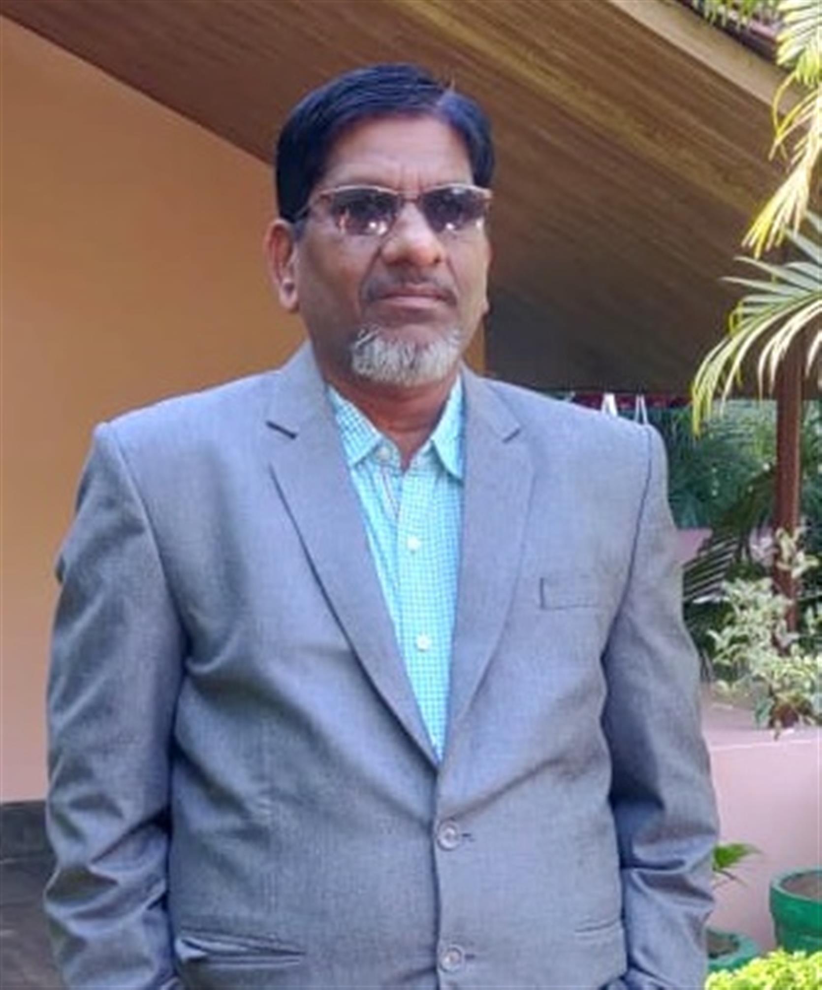 श्री आर आर अग्रहरि 